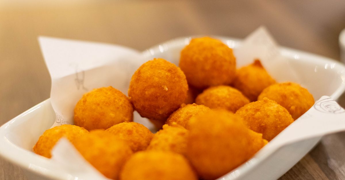 découvrez comment préparer des accras croustillants sans avoir à les faire frire excessivement, pour un encas léger et savoureux.