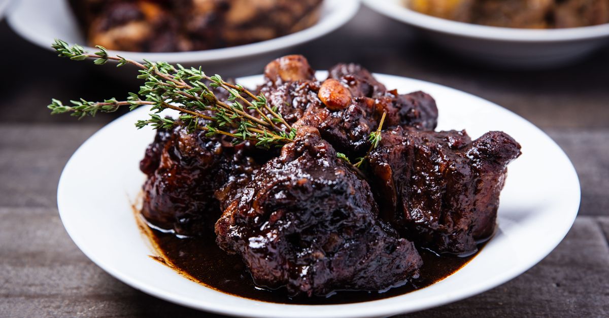 découvrez la cuisine caribéenne authentique, riche en saveurs tropicales, épices exotiques et plats traditionnels qui éveilleront vos papilles.